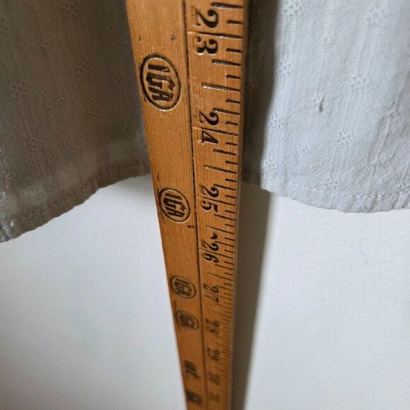 EUC MODCLOTH V NECK WITH SMALL BOW TIE BUTTONED BLOUSE TOP SIZE L - Picture 16 of 16